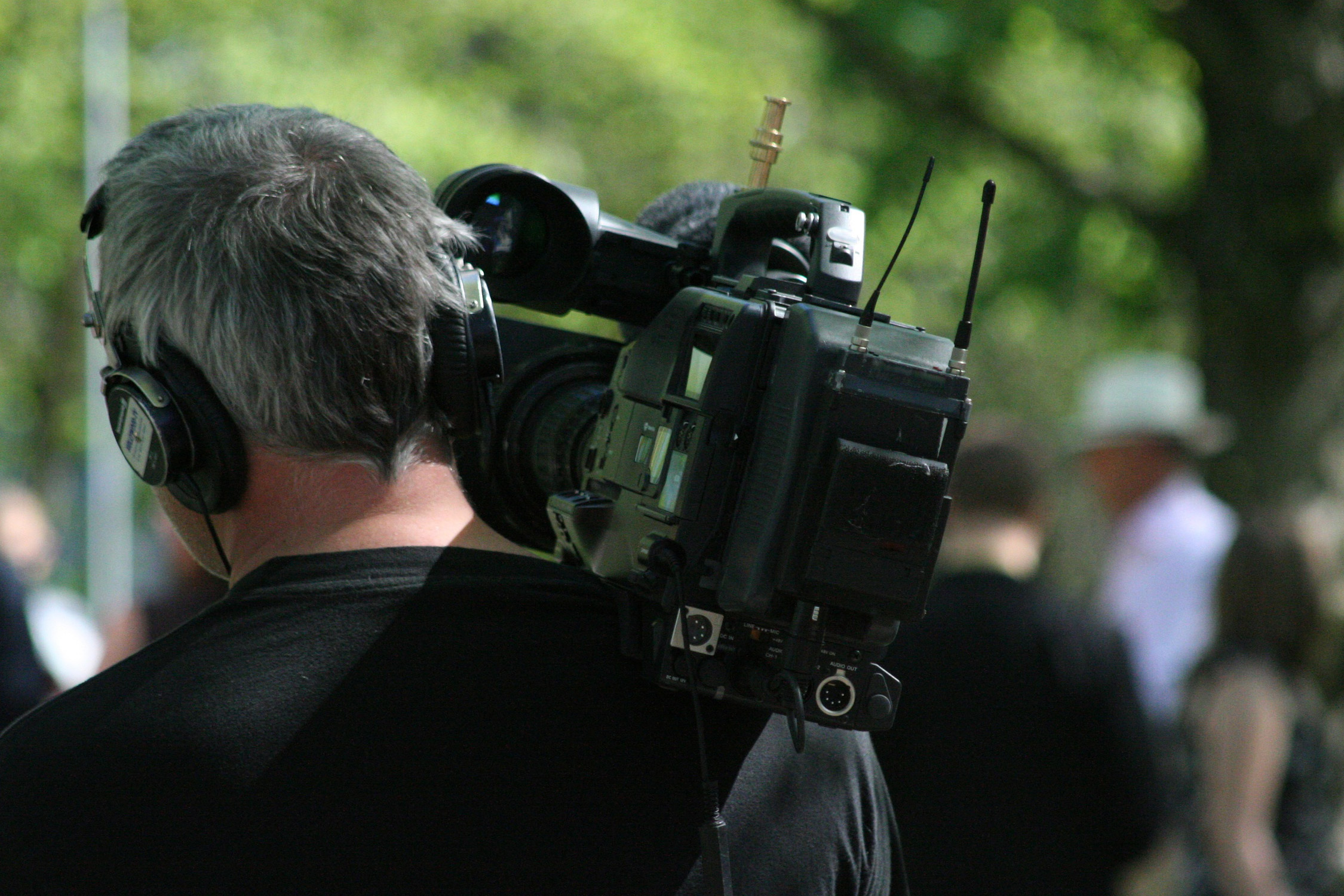 Film, Kamera, Foto, Streaming, Video, Event Dokumentation, Unternehmensfilm, Betriebsfilm, Image Film, Image Film Agentur, Multi Media Produktion, Fotodokumentation, Videodokumentation, Trailer, Grafik-Design, Filmproduktion, Kameraübertragung vor Ort