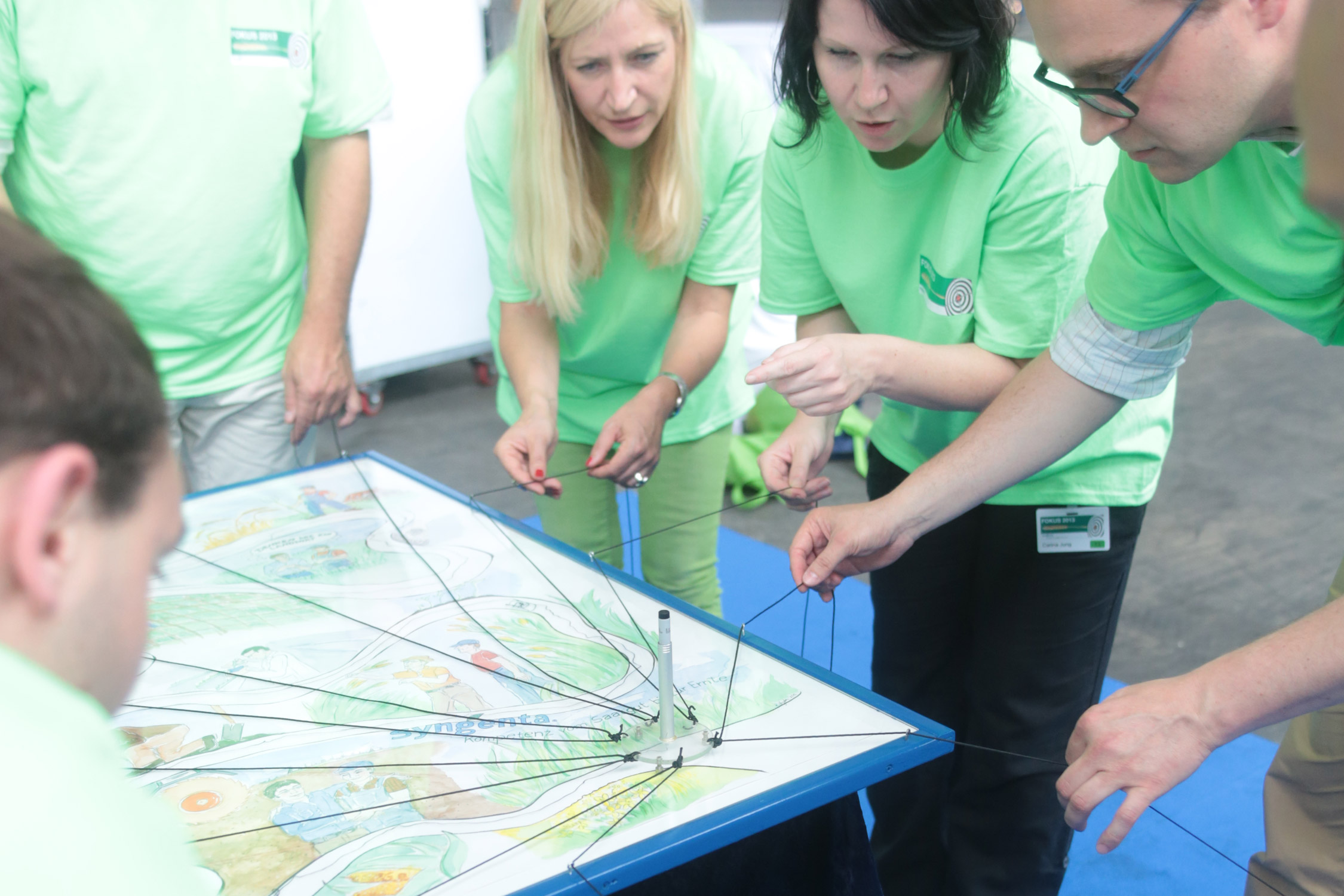 Interaktiv, Interaktion, Workshop, Aktivierung Teilnehmer, Motivation, Verstärkung Wir-Gefühl, Integration, Gruppenarbeit, Gruppenprojekt, Team-Event, Seminar, Mitarbeiter Event, Spaß im Team, Outdoor-Veranstaltung, Teamentwicklung, Teamtraining, Teamgeis